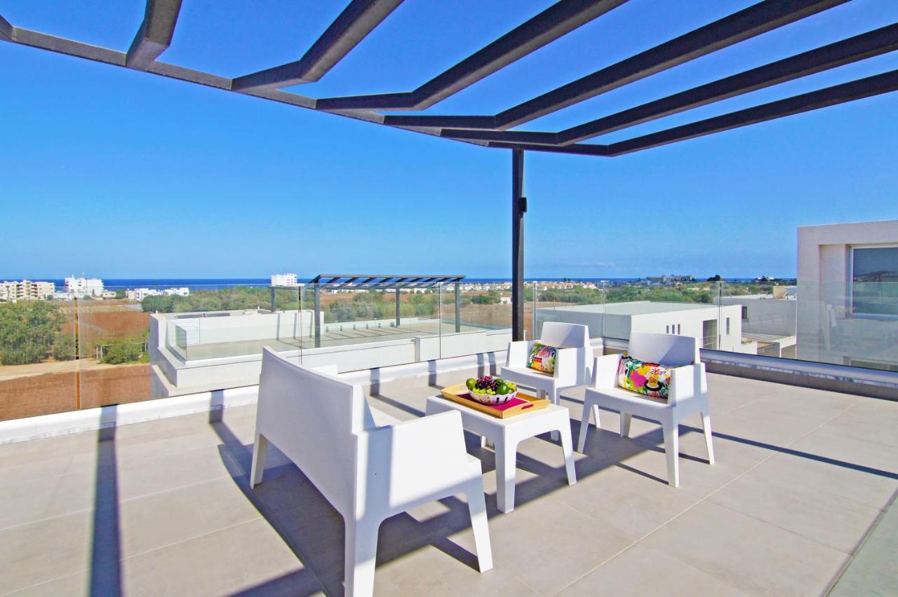 Villa Nova Protaras Bagian luar foto