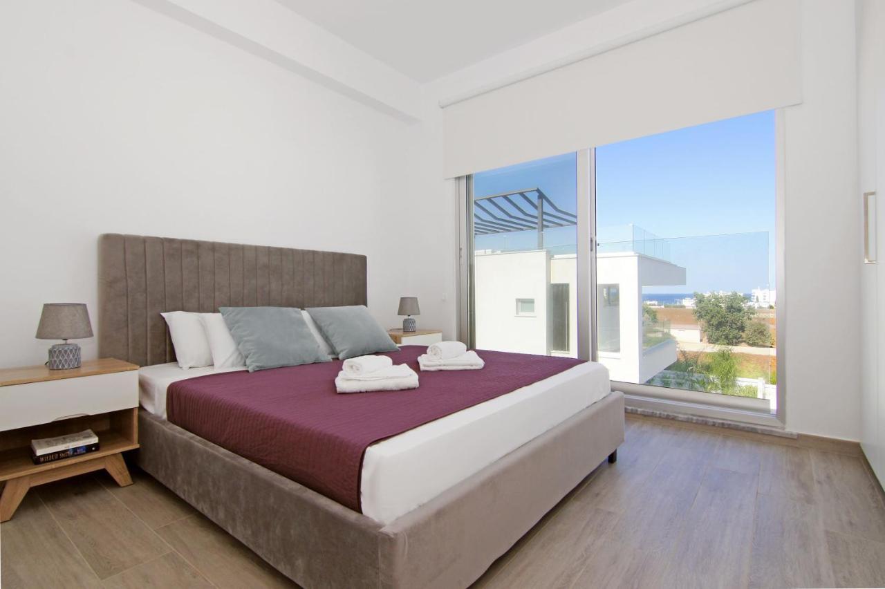 Villa Nova Protaras Bagian luar foto